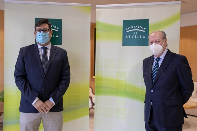 El vicepresidente y el presidente del Consorcio del Huesna