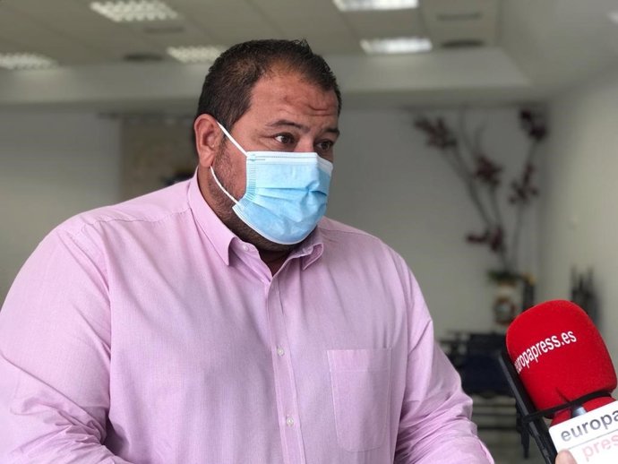 El alcalde de Brenes