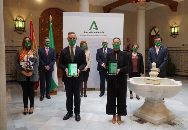 Presenntación en Jaén del presupuesto de la Junta para 2021.