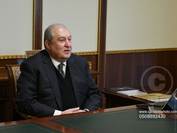 El presidente de Armenia, Armen Sarkisián, en una reunión en Ereván