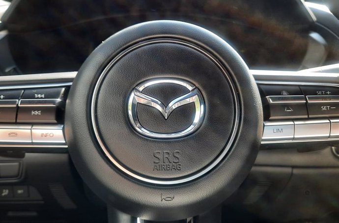 Logo de Mazda.