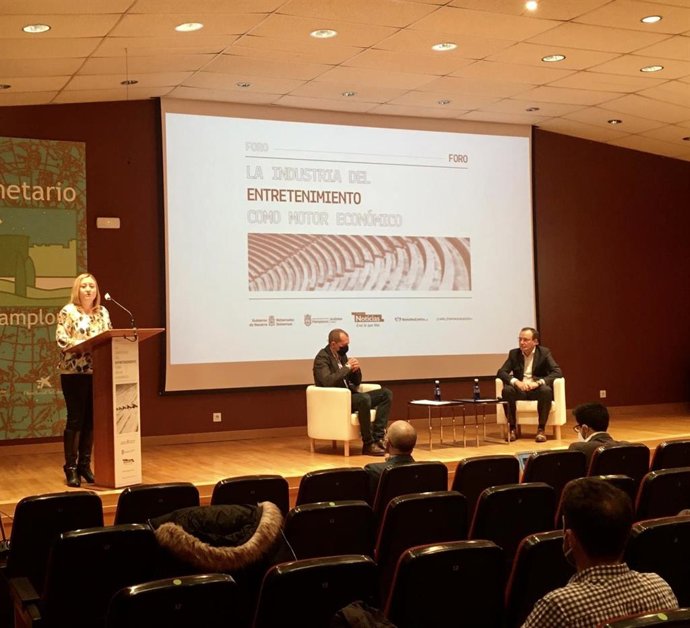 La directora gerente del SNE, Miriam Martón, en la apertura del Foro La Industria del Entretenimiento como Motor Económico.