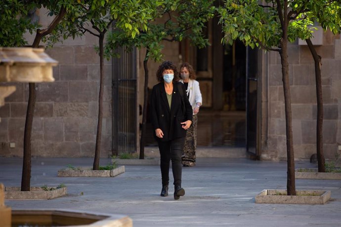 La consellera de Agricultura, Ganadería y Pesca, Teresa Jord, a su llegada al Palau de la Generalitat. En Barcelona, Catalunya (España), a 9 de junio de 2020.