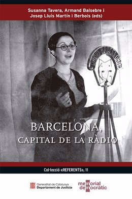 El Memorial Democrtic de la Conselleria de Justicia de la Generalitat publica el libro 'Barcelona, capital de la radio', que recoge la historia de este medio en la ciudad entre 1924 y 1939. En Barcelona, el 10 de noviembre de 2020.