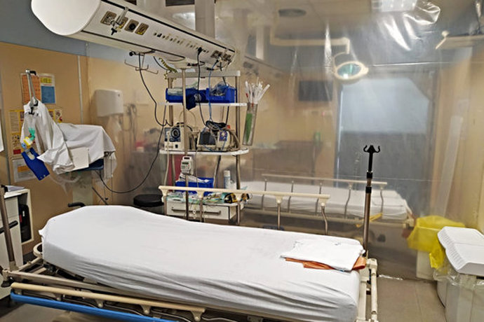 Pla general de la imatge actual de la Unitat de Reanimació d'Urgncies de l'hospital de Figueres, aquest 9 de novembre del 2020. (Horitzontal)