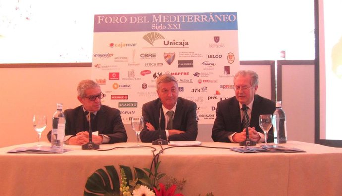 Braulio Medel, Unicaja, y José Luis San Pedro, Iberdrola, en Málaga