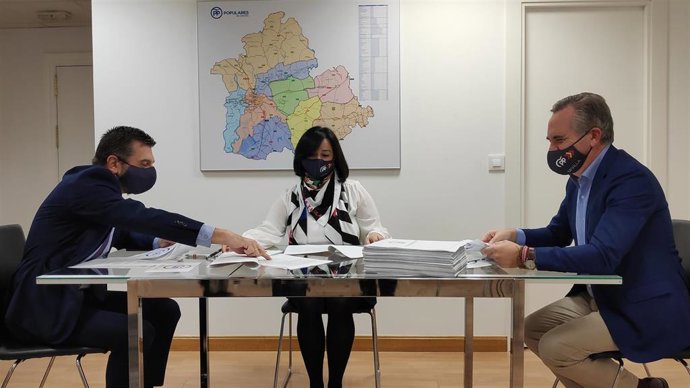 [Sevilla] Foto Y Np Pp Aplaude Unas Cuentas De La Junta De Andalucía Realistas, Transparentes Y Que Empiezan A Saldar Las Deudas Históricas Con La Provincia