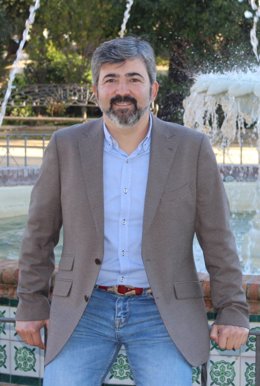 Modesto González (AxSí), alcalde de Coria del Río (Sevilla)