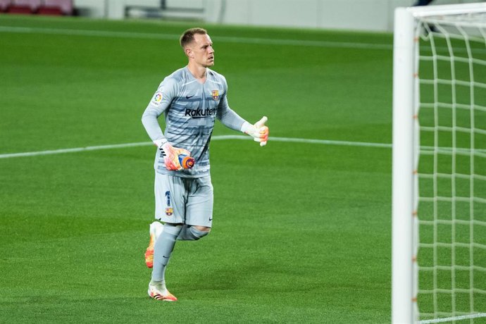 Marc Andre Ter Stegen of FC Barcelona looks on during the spanish league, LaLiga, football match played between FC Barcelona and Atletico de Madrid at Camp Nou Stadium on June 30, 2020 in Barcelona, Spain.