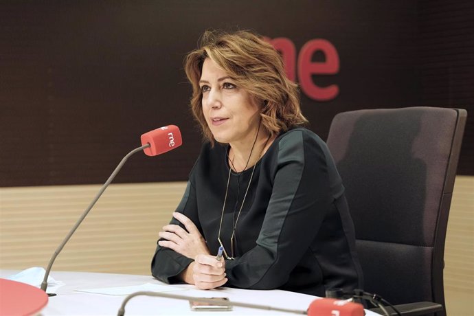La secretaria general del PSOE-A, Susana Díaz, en una entrevista en RNE.