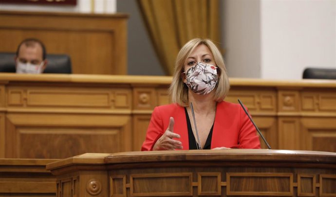 La portavoz del PSOE en las Cortes de Castilla-La Mancha, Isabel Abengózar, en una imagen de archivo