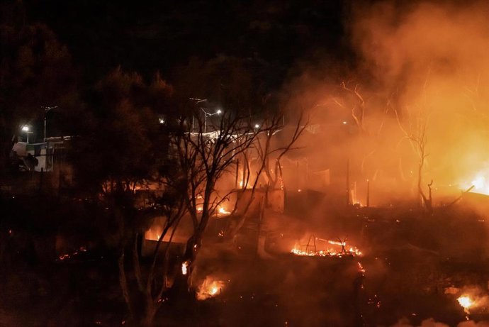 Incendio en un campo de migrantes de Samos a principios de noviembre