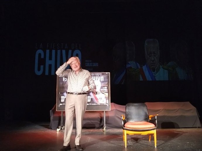 Echanove presenta 'La fiesta del Chivo' en el Olympia