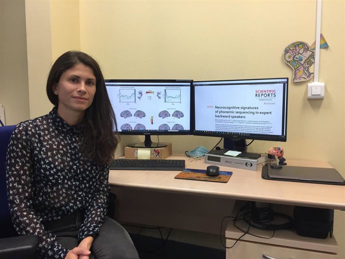 María José Torres Prioris, docente vinculada al Área de Psicobiología de la Facultad de Psicología de la Universidad de Málaga e investigadora del Instituto de Investigación Biomédica de Málaga (Ibima) en la Unidad de Neurología Cognitiva y Afasia