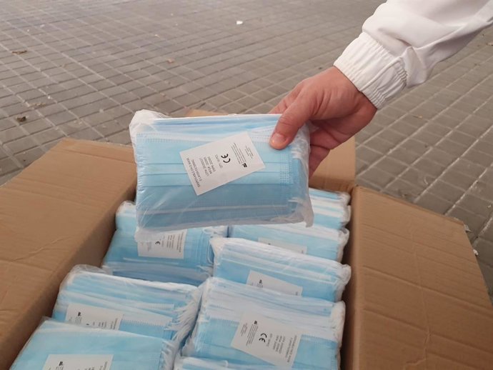 Sevilla.- La Diputación distribuirá 152.500 mascarillas entre las familias desfavorecidas de los municipios