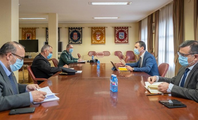 Reunión con los mandos regionales de las Fuerzas y Cuerpos de Seguridad del Estado