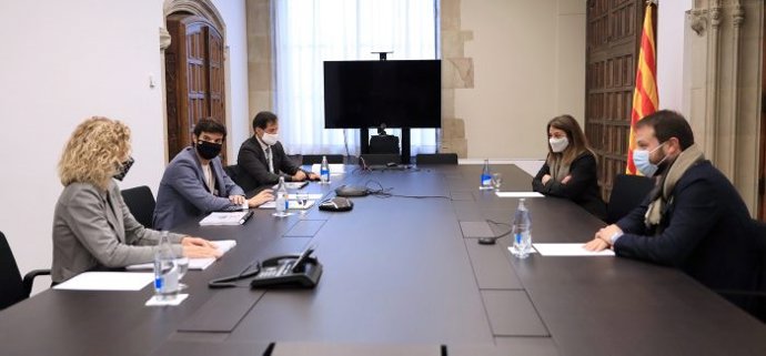Reunión entre representantes del deporte catalán y el Govern de la Generalitat