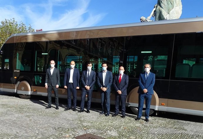 Bizkaibus prueba en Portugalete un autobús eléctrico Irizar