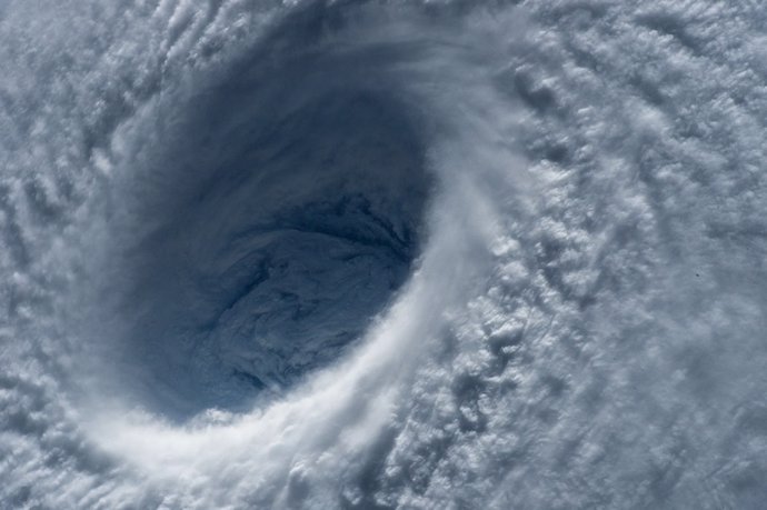 Ojo de huracán visto desde el espacio
