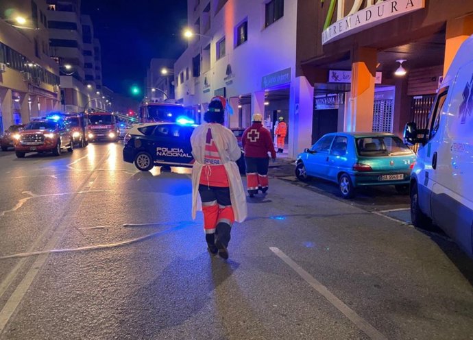 Incendio en la Avenida juan Carlos I de Badajoz