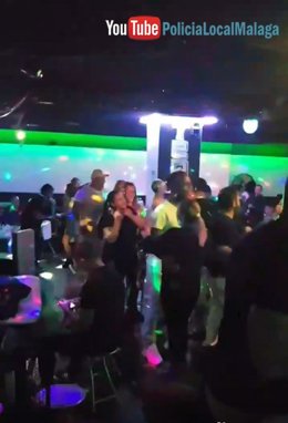 Imágenes de una fiesta subida a Instagram y en la que no se respetaban las medidas antiCOVID de las autoridades sanitarias