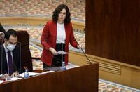 Ayuso insiste en que no subirán impuestos ni van a "despilfarrar" mientras España se suma "al mayor rescate de la UE"