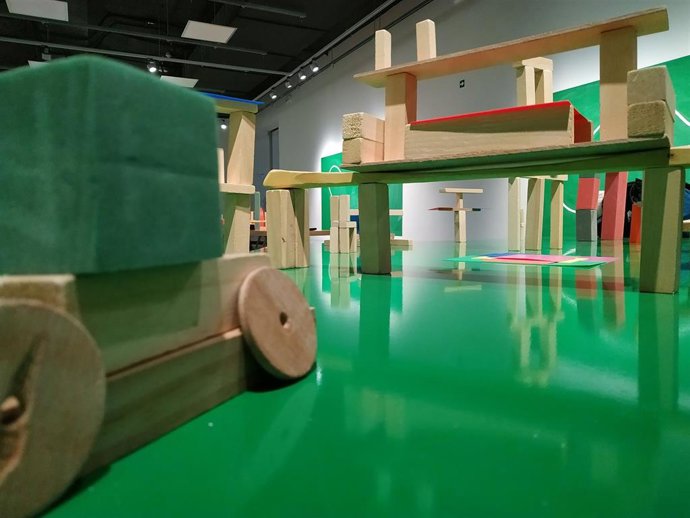 Taller juego de construcción de Paul Cox en el Centre Pompidou Málaga para los más pequeños