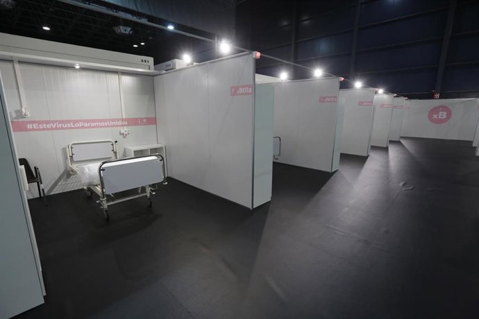 Camas del hospital provisional H144 que se ha montado en el recinto ferial gijonés 'Luis Adaro', el día de su inauguración en Gijón, Asturias (España), a 11 de noviembre de 2020. Es la segunda vez que este hospital provisional se instala en el recinto f