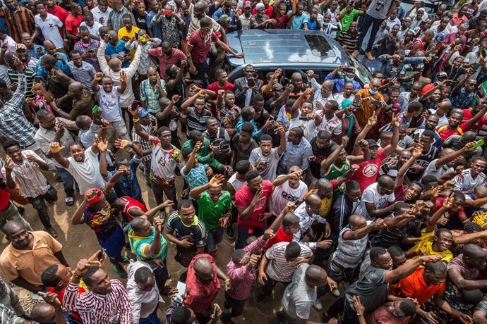 Partidarios del líder opositor Cellou Dalein Diallo celebran su victoria en Guinea