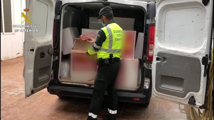 Tabaco de contrabando intervenido por la Guardia Civil.
