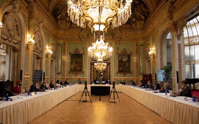 Reunión del jurado para designar la novena promoción de embajadores honorarios de la Marca España, en el NH Collection Casino de Madrid.