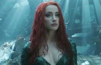 Amber Heard dice que hará Aquaman 2 y replica a los fans que piden su despido: "Campañas pagadas no deciden repartos"