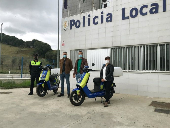 Entrega de dos motos para la Policía Local de Jimena