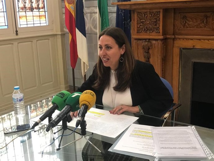 La delegada de Educación en Huelva, Estela Villalba.