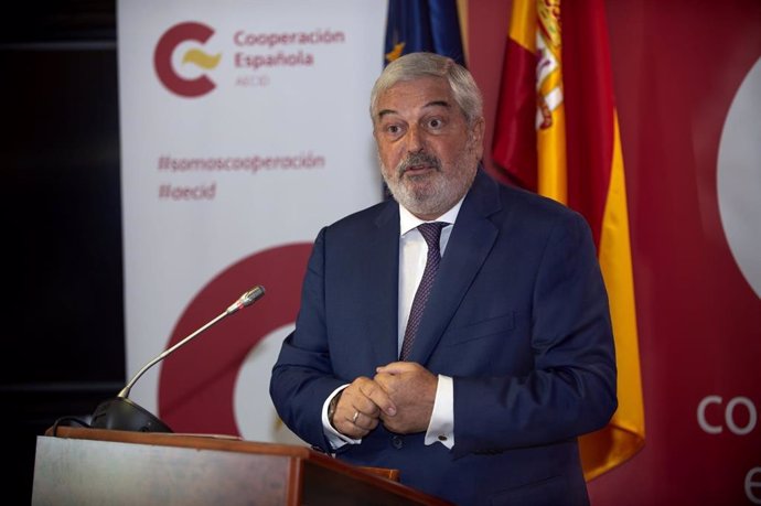 El nuevo director de la Agencia Española de Cooperación Internacional para el Desarrollo (AECID), Magdy Martínez-Solimán, toma posesión de su cargo en la sede del organismo.
