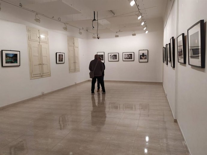 La quinta muestra 'Cazadores de Imágenes' se expone en el Centro de Estudios del Bajo Martín.