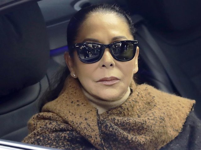 Isabel Pantoja ha desmentido, muy enfadada, un distanciamiento con Kiko