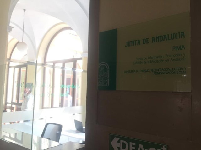 Justicia y el Colegio de Arquitectos de Jaén colaboran para potenciar la mediación en el ámbito civil