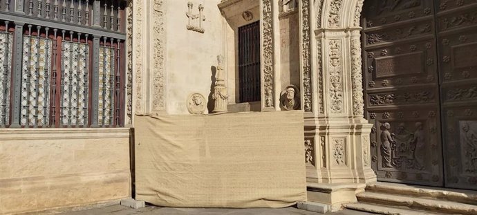 Sevilla.-El PP critica que la Cruz de la Inquisición no esté reparada "un año después de los destrozos vandálicos"