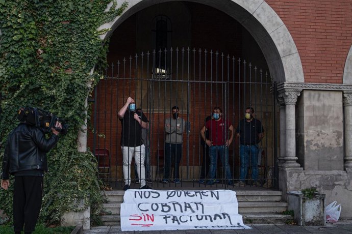 Encerrados en una iglesia de La Felguera
