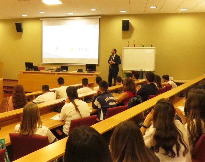 Jornada 2019 sobre FP Dual en PTA