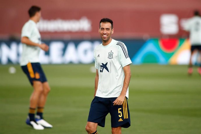 Sergio Busquets con la selección