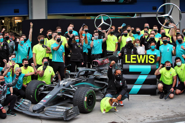 15 November 2020, Turkey, Istanbul: British Formula One driver Lewis Hamilton of Mercedes AMG Petronas celebrates with his team after winning the Turkish Grand Prix and securing his seventh world championship at Istanbul Park circuit. Photo: -/PA Wire/dpa