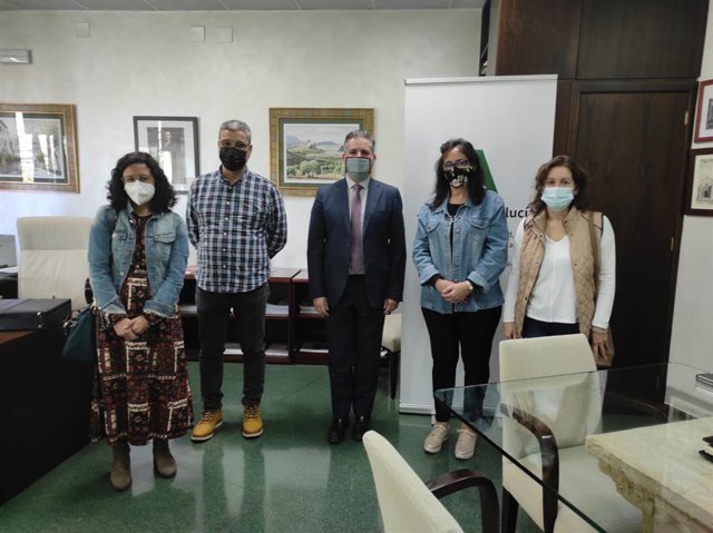 Igualdad ejecuta un plan integral para mejorar la convivencia en el 'Carmen de Michelena'