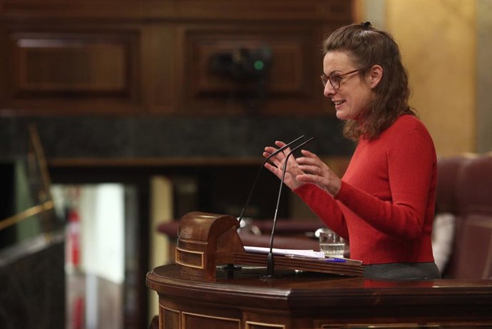 La diputada de la CUP, Mireia Vehí, intervé durant una sessió plenria celebrada al Congrés dels Diputats, a Madrid.