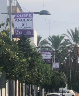 Ayuntamiento de Salteras, campaña por el 25N