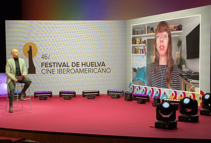 Rocío Huertas muestra la violencia económica en La Alameda: 2018