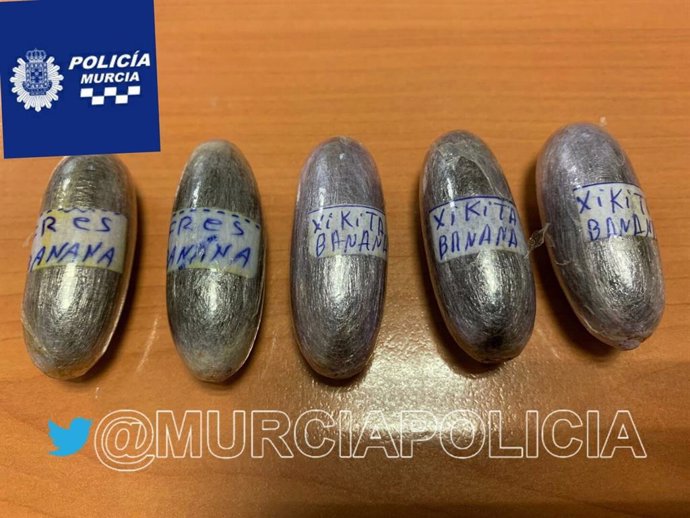 Arrestadas en Murcia tres personas tras hallar entre sus pertenencias varias bolas con droga en su interior