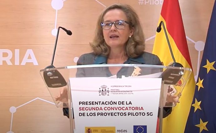 La vicepresidenta tercera y ministra de Asuntos Económicos y Transformación Digital, Nadia Calviño, inauguea el acto de presentación de los proyectos pilotos 5G que se están llevando a cabo en la convocatoria realizada por Red.Es