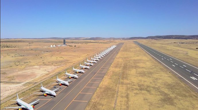 Vista parcial de la pista del aeropuerto de Ciudad Real